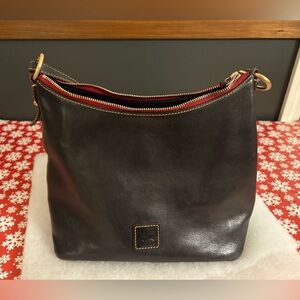 Dooney & Bourke leather purse